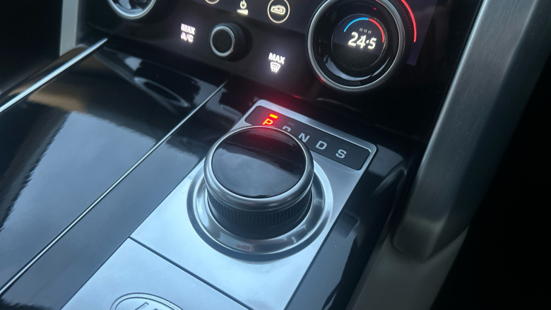 Land Rover Range Rover 3.0 D300 Westminster Black 4dr Auto Diesel Estate